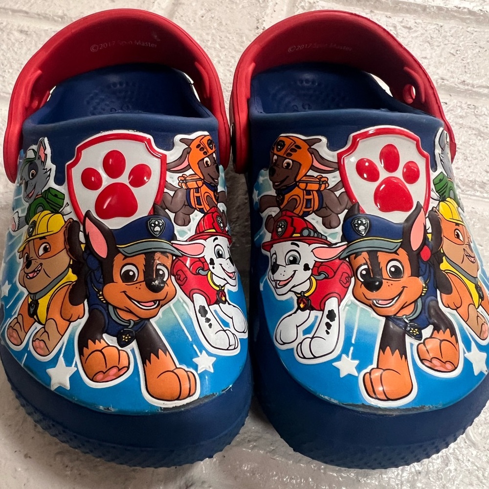 Kids crocs